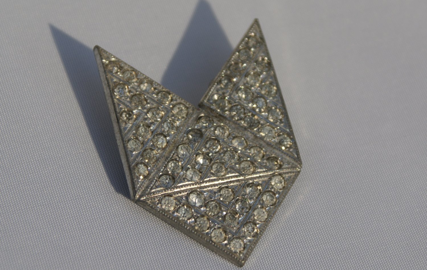 Vintage Art Deco Brooch c1925