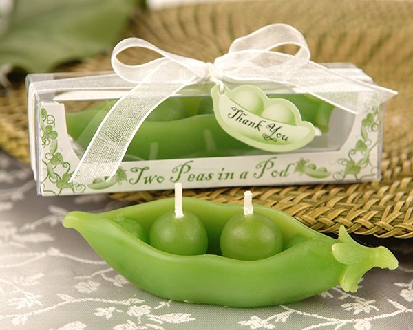 "Two Peas in a Pod" Candle in Ivy Print Gift Box (Set of 4)