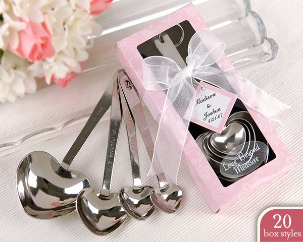 "Love Beyond Measure" Spoons in Personality Box (20 styles/colors) (Set of 4 Favors)