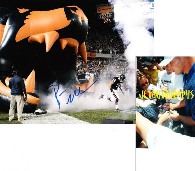 BRIAN URLACHER SIGNED BEARS 8X10 PHOTO PIC PROOF SIGNING