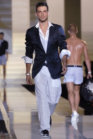 D&G outfit for the club-Blazer size L, white shirt and pants size M, silver shoes size 9