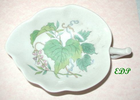 Leaf Shaped Bowl Decorative Bottom Oriental Asian
