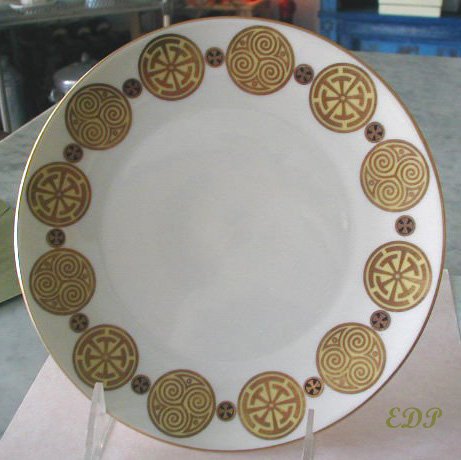 Gold Medallion Dish Plate Bavaria Albath & Katser