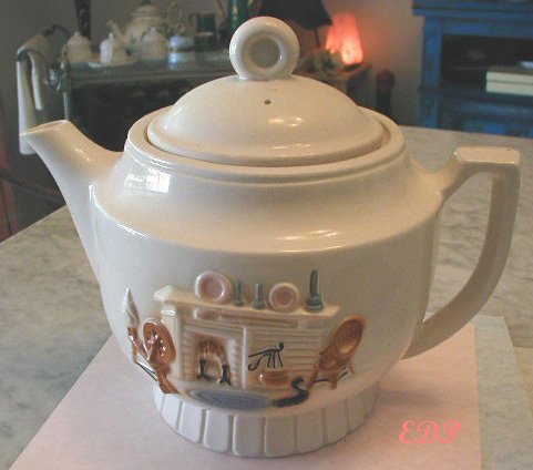 Teapot Hearth Design Porceliar USA Large Spinning Wheel