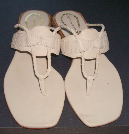 MODERN VINTAGE Ivory Leather Sandals/Thongs W6.5~Euro 36.5
