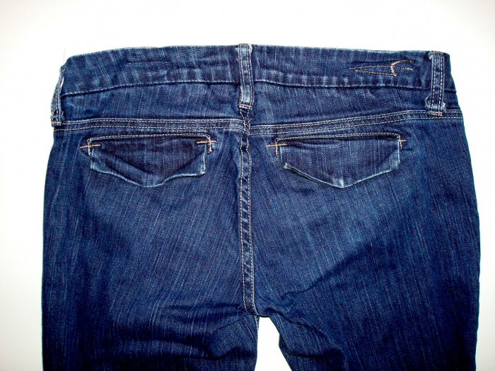 AMERICAN EAGLE Dark Wash Jeans Junior Sz. 2 Reg.