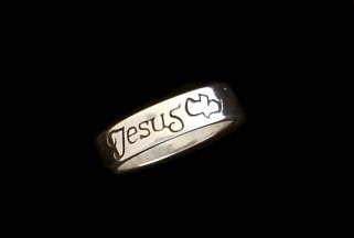 Ladies Jesus Dove Silver Ring