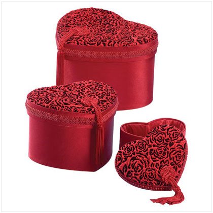 Hearts Galore Nesting Boxes