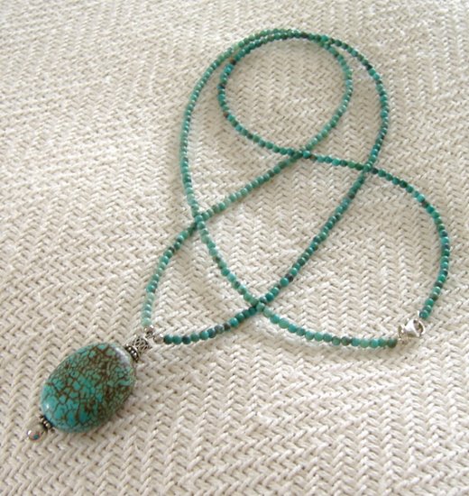 FREE SHIPPING Beautiful turquoise pendant necklace with turquoise beaded chain