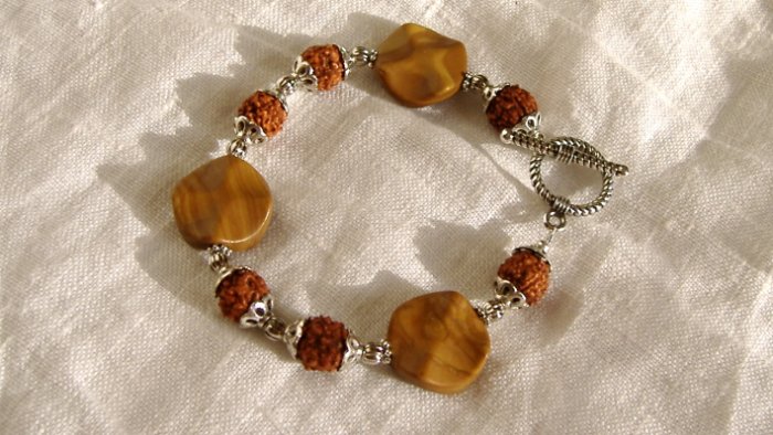 FREE SHIPPING Picture jasper and carved seeds bracelet