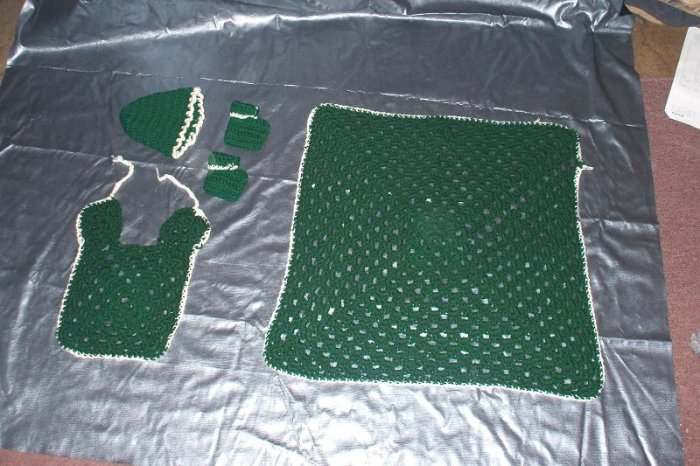 Green Baby Set