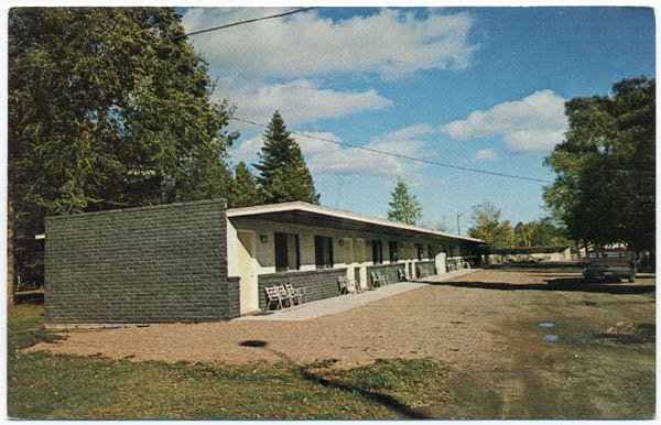 Thunder Bay Motel, Alpea, MI