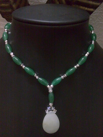 Teardrop Lariat Necklace - Semi Precious Stone