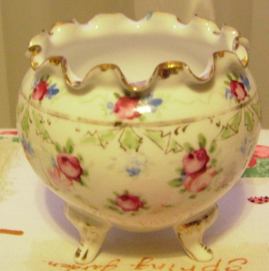 Deco Antique Porcelain Hand Painted Rose Bowl