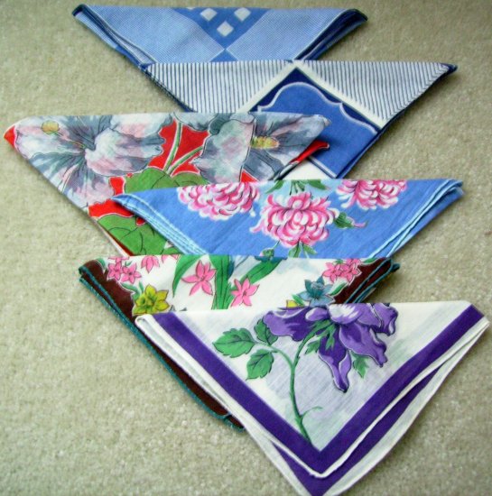 Lot of 6 Vintage 1940s Linen Floral Hankies