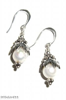 Pearl Drop Earings