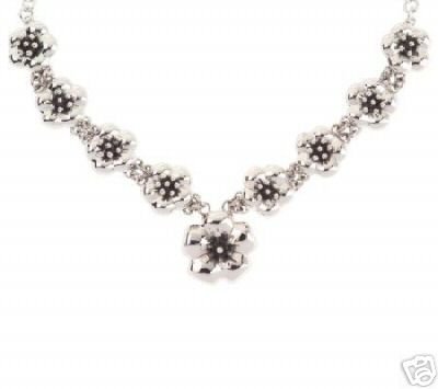 Necklace in Bloom