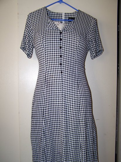Fun and fanciful black & white checkered dress