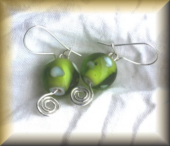 Sydney's' Green Apple Pokka Dots