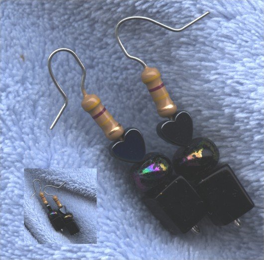 Danielle (earrings) (ENV-006)