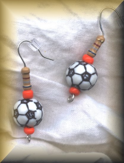 Kate's Kicks - Earrings (ENV 089 & 090)