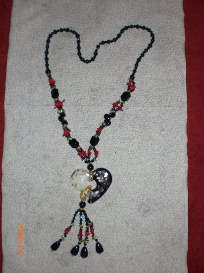 Happy Heart Sweater Necklace