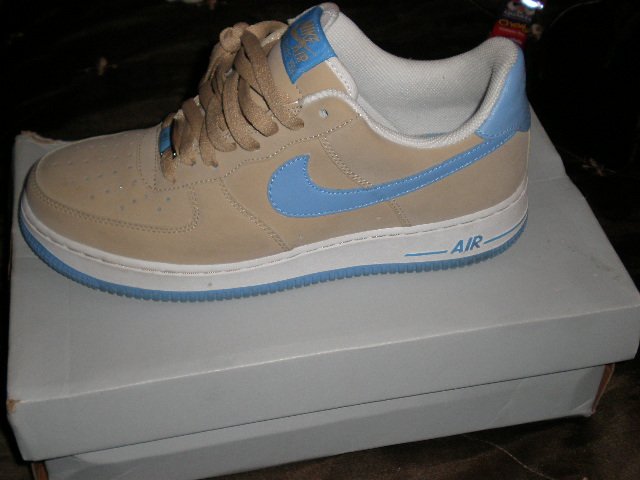 Nike Air Force 1