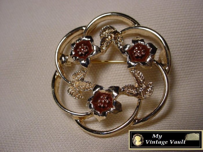 Vintage Gold Pin