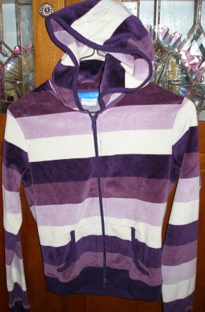 NEW DELIA’S HODDIE FLEECE JACKET JR SMALL