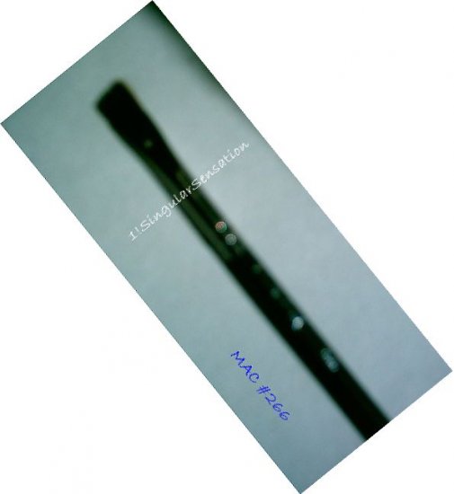 NEW! MAC #266 PROFESSIONAL SMALL ANGLE MAKEUP with FREE Pigment Sample