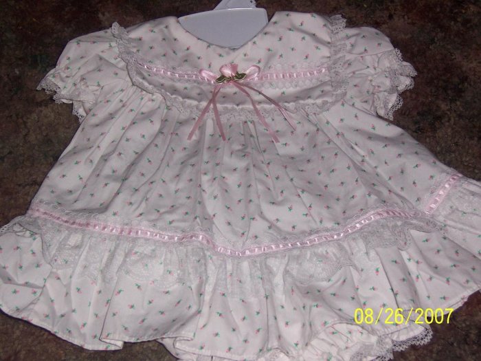 Infant girls Easter Dress size 0-3 months EUC wore 1 time by BRYAN