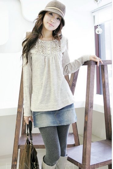 Laid-back Princess Lacy Front Light Grey Blouse C048800G