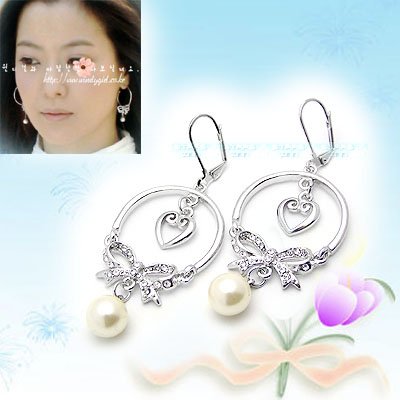 Sweet Diamond Heart with Ribbon and Pearl Earrings E041505