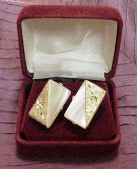 NICE OLD FAUX MOTHER OF PEARL GENT'S CUFFLINKS