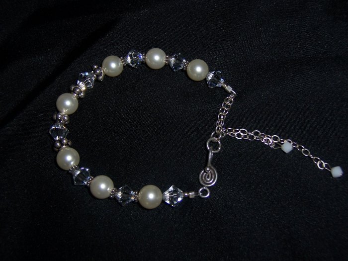 White Bride Bracelet of Pearls Swarovski Crystals and Sterling Silver