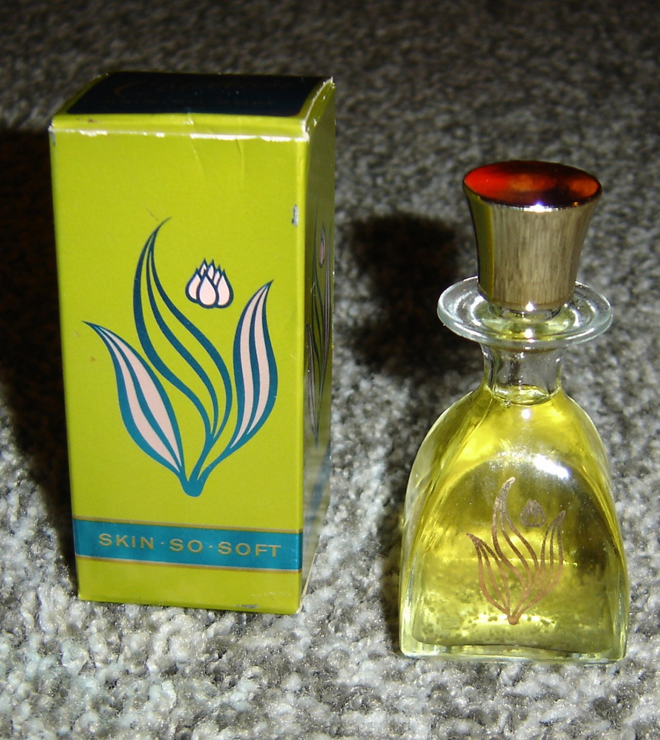 Vintage Avon Cotillion Skin-So-Soft Bath & Body Oil, 1 Oz. Bottle