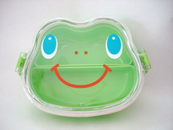 Cram Cream Frog Shaped Bento Box