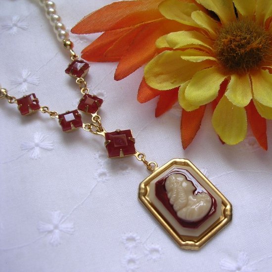 Pearl Necklace With Carnelian Rhinestones and Cameo Pendant