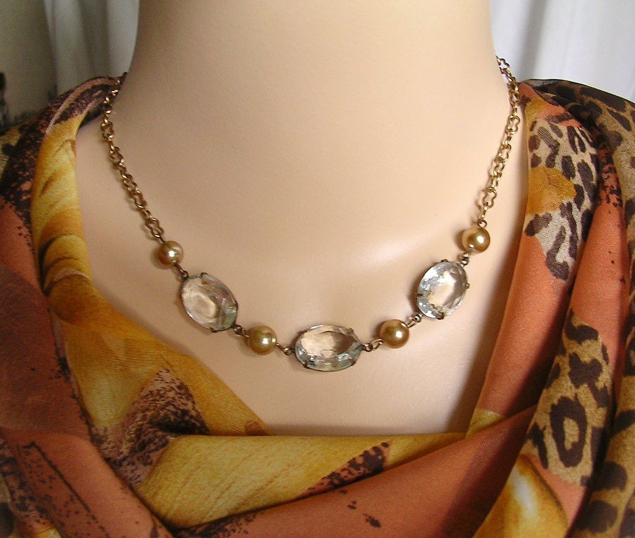 Art Deco Style Pearl and Rhinestone Necklace