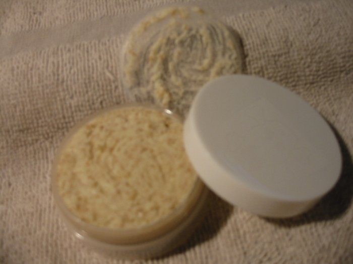 Nail and Cuticle Krem'z