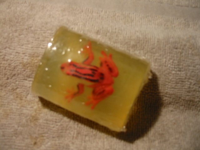 Treasure soap Cake'z - Orange or Green Apple - 4oz