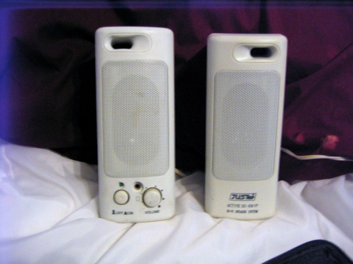 Justid Computer Speakers