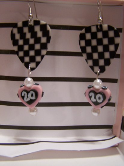 Tony Stewart picks GUITAR PICK EARRINGS!