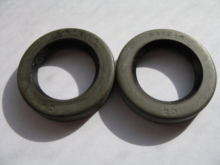 TECUMSEH OIL SEALS-26208-25492-PTO SIDE--SEARS