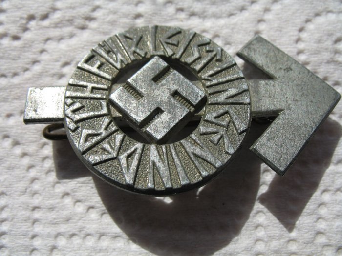 HITLER YOUTH PROFICIENCY BADGE-WITH NAZI SWASTIKA