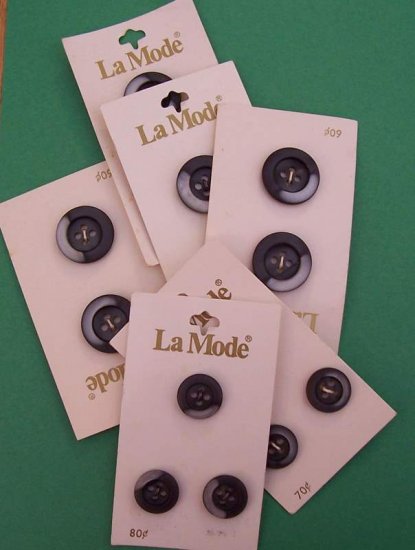 5 vintage cards black moonglow or pearlized lucite buttons MOC LaMode