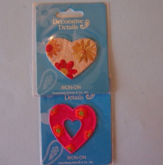 2 Vintage embroidered hearts appliques MIP