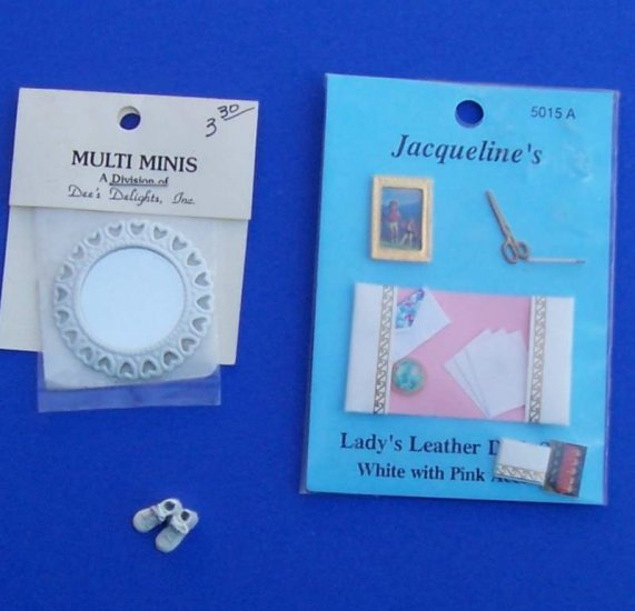 Dollhouse Miniatures Ladys desk set mirror babyshoes scissors book MIP