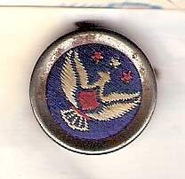 Unusual embroidered American Eagle patriotic large brad vintage item