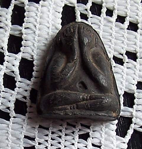 Black Thai Buddha amulet